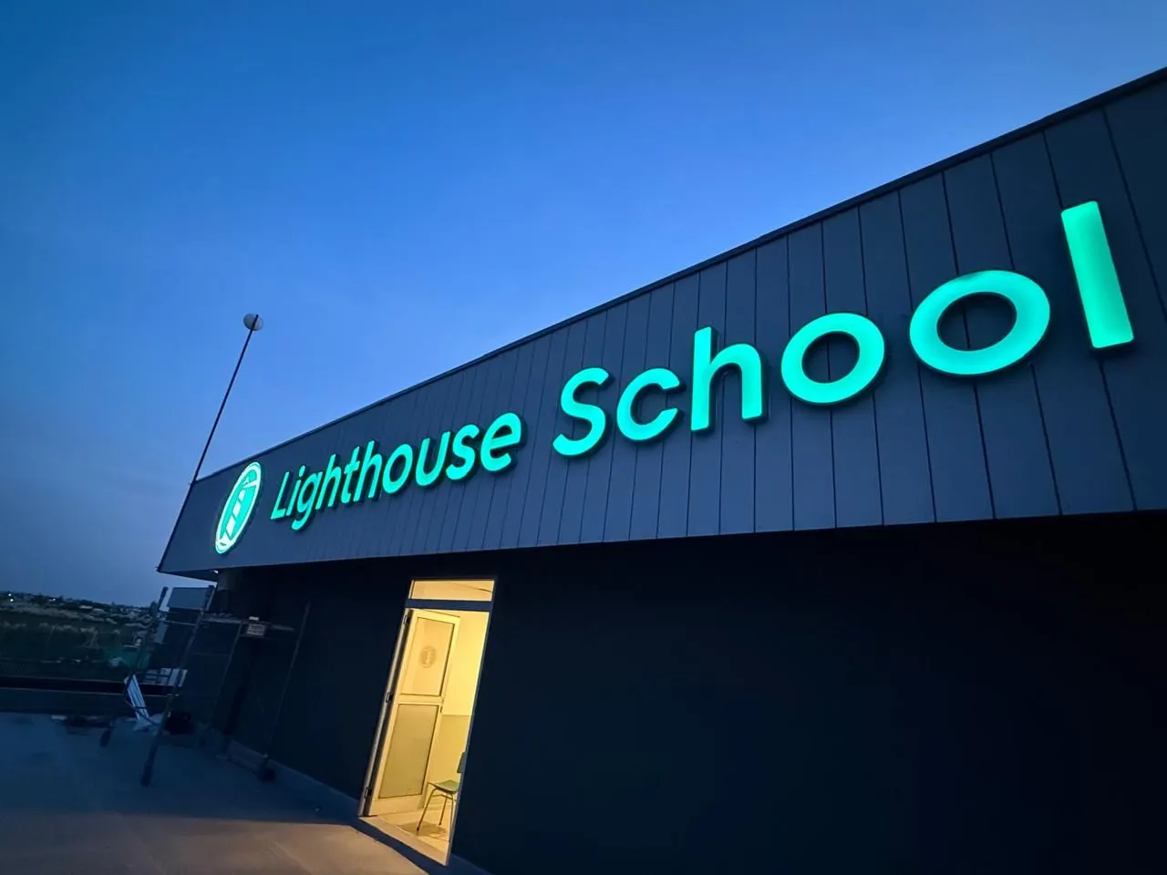 Foto de Lighthouse School · Puertos, Puertos, Escobar