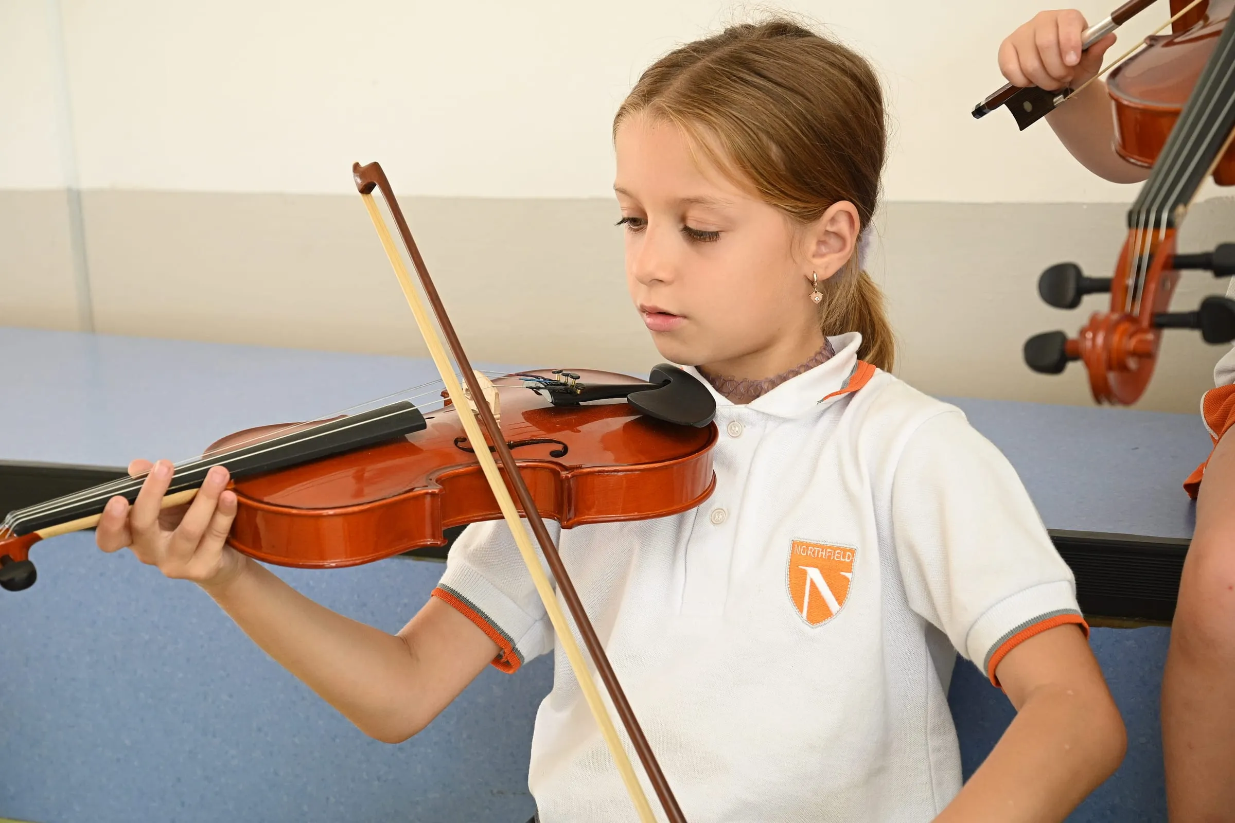Northfield School: clase de violín